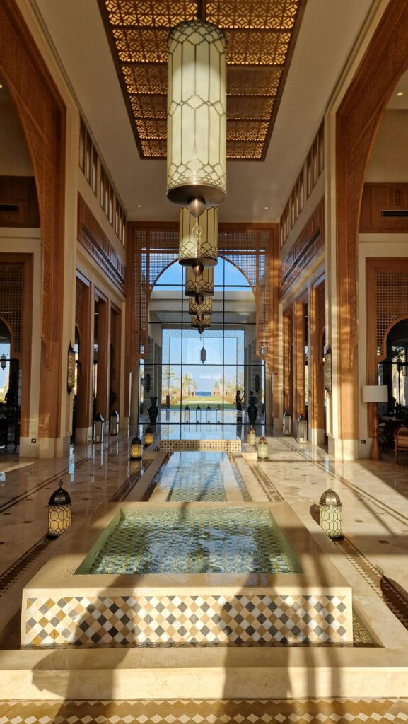 Best Luxury Hotels in Santorini